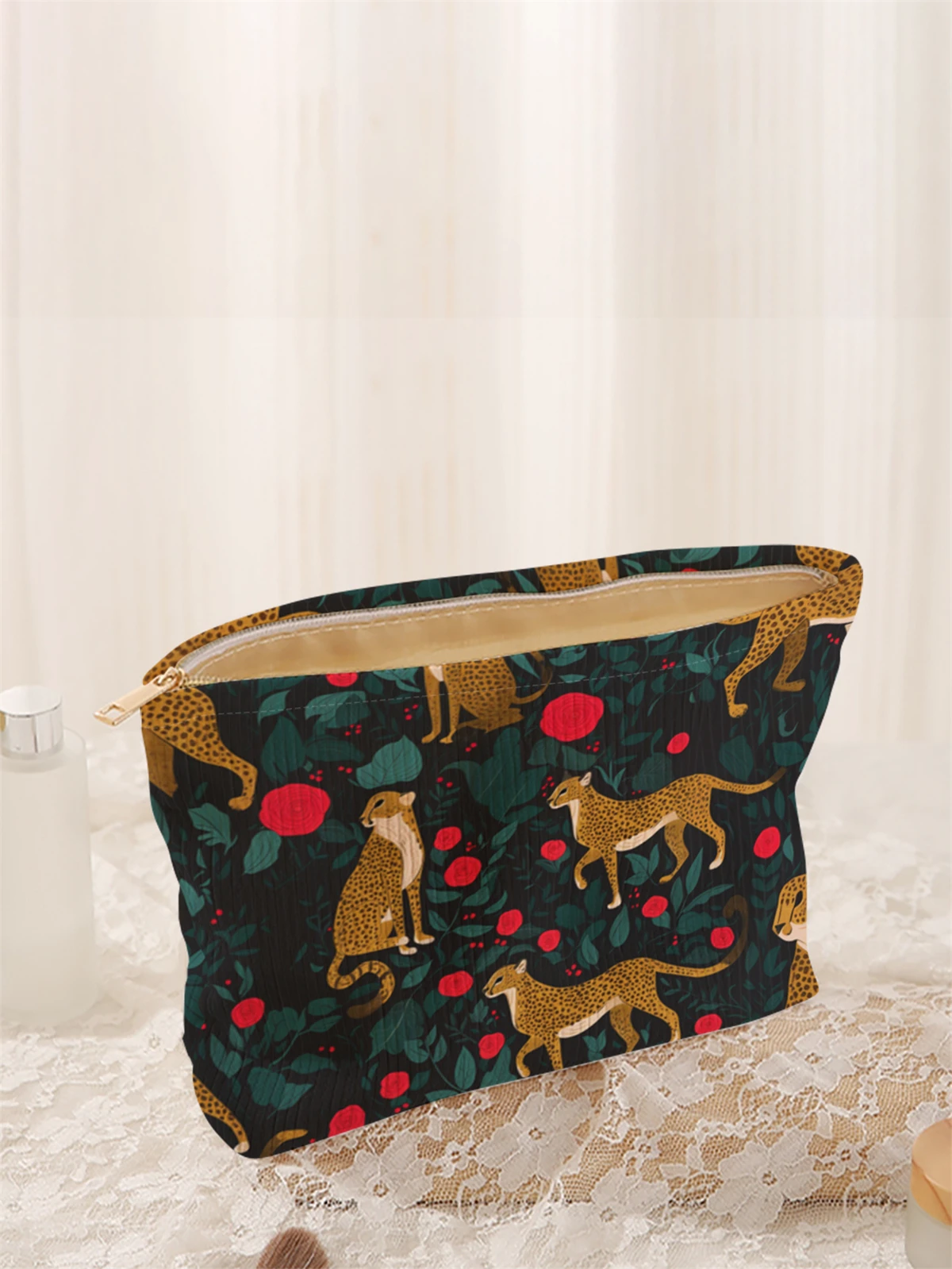 1 cheetah patterned corduroy makeup bag, lightweight zipper makeup storage box, multifunctional bag with lining