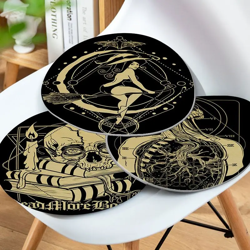 

Black And White Goth Aesthetic Living Art Dining Chair Cushion Circular Decoration Seat For Office Desk Stool Seat Mat