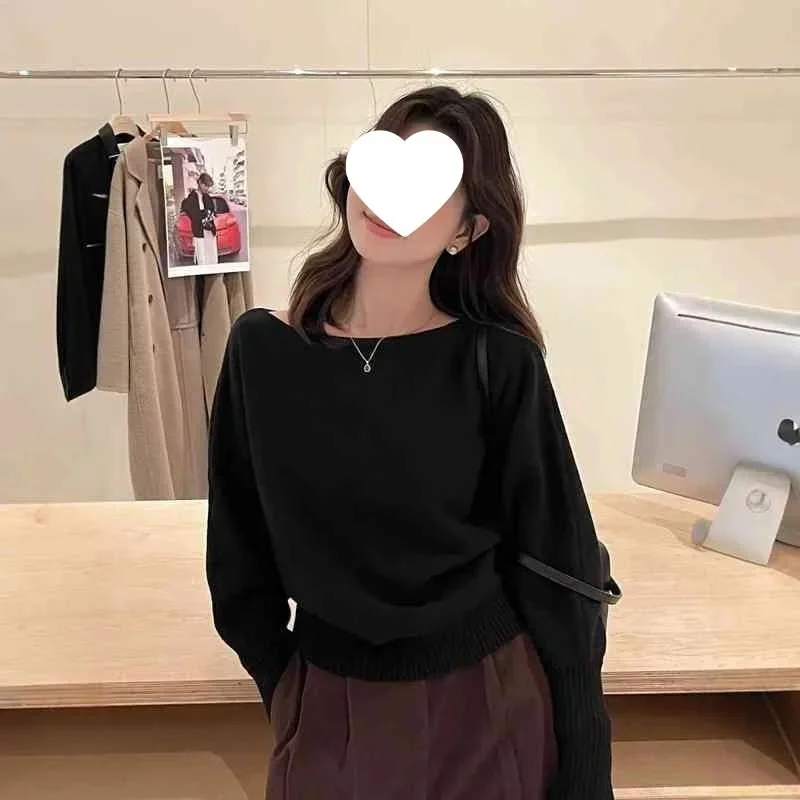 Black [niche versatile]]