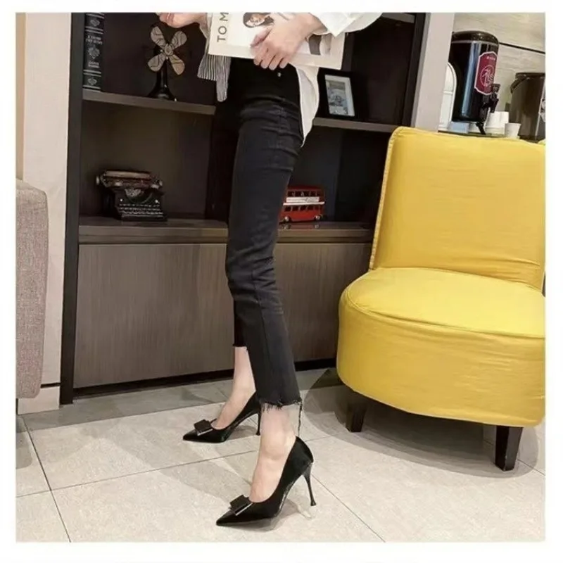 Autumntime Scarpa singola a punta con tacco alto e sottile nero da donna Tinta unita Scarpe semplici con tacco per tutte le partite da donna_voghion.com