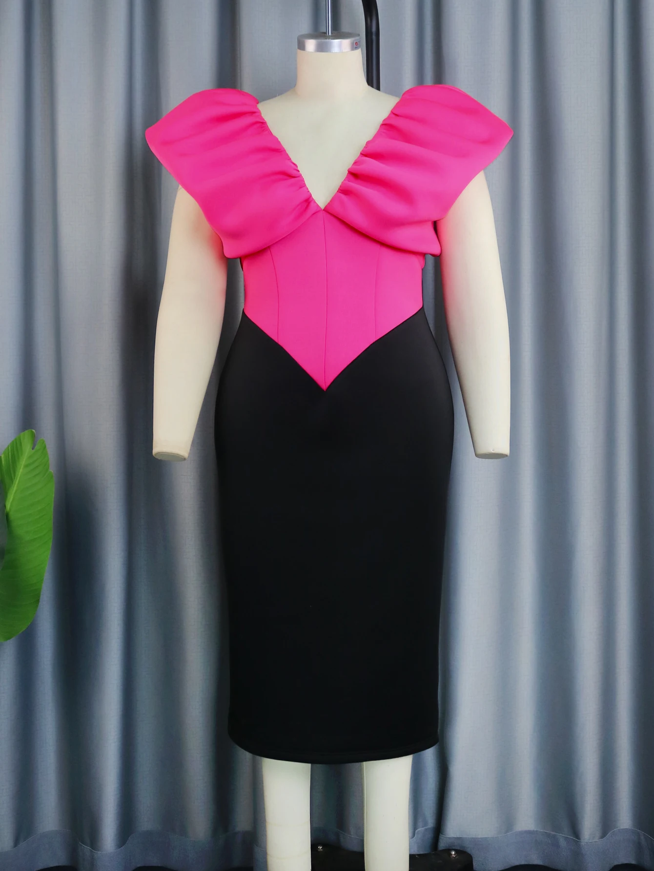 ONTINVA Sleeveless Dresses for Women Plus Size Rose Black Patchwork Empire  Bodycon Celebrate Birthday Event Midi Gowns Outfits - AliExpress 200000345