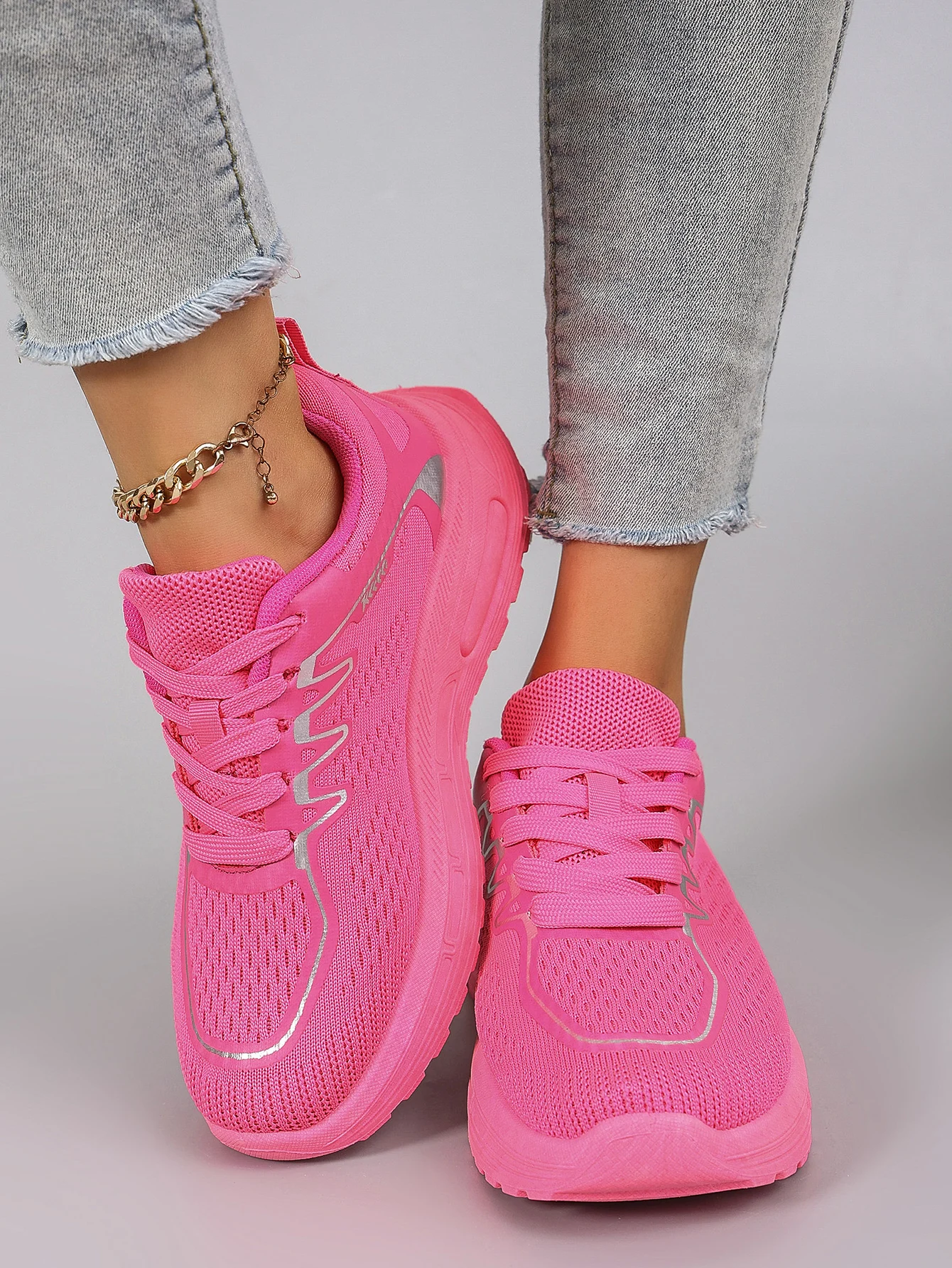 Spring and Autumn New Product Women's Candy Color Simple, Comfortable, Breathable, Wear resistant Lace up Sports Shoes 2