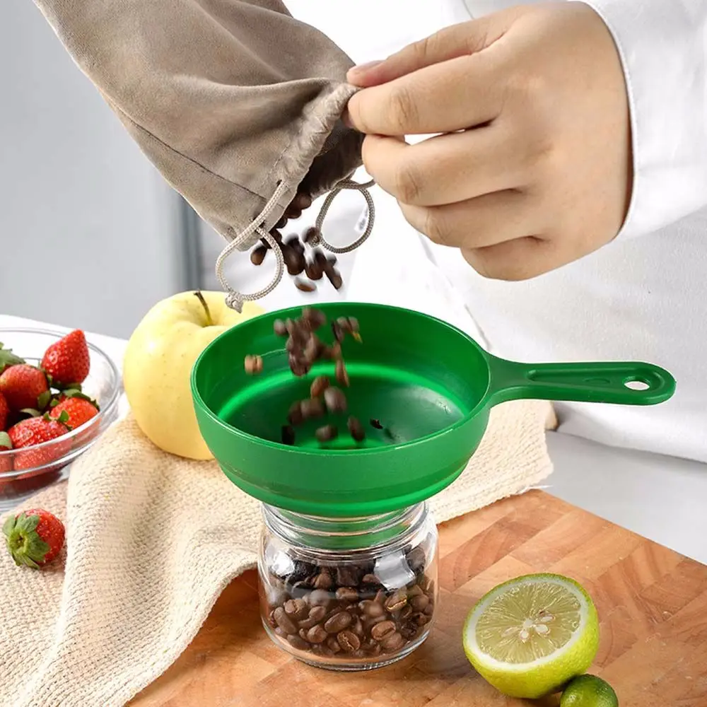 

Wide Mouth Telescopic Filling With Handle Liquid Anti-leakage Oil Funnel Kitchen Tool Funnel Fluids Filler