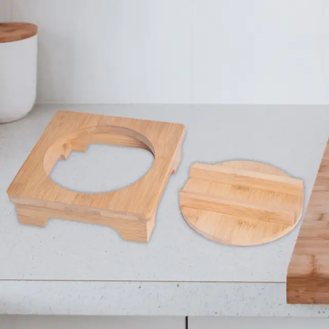 안전하고 아름다운 냄비 커버와 미끄럼 방지 삼발이 베이스로 뜨거운 냄비를 자신 있게 다루세요.