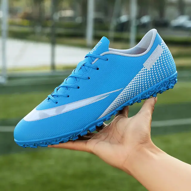 Verst Cordelia spontaan Quality Futsal American Football Boots Messi Ultra Light Soccer Shoes  Non-slip Chuteira Campo Cleats Training Sneakers Tf/ag Pu - Soccer Shoes -  AliExpress