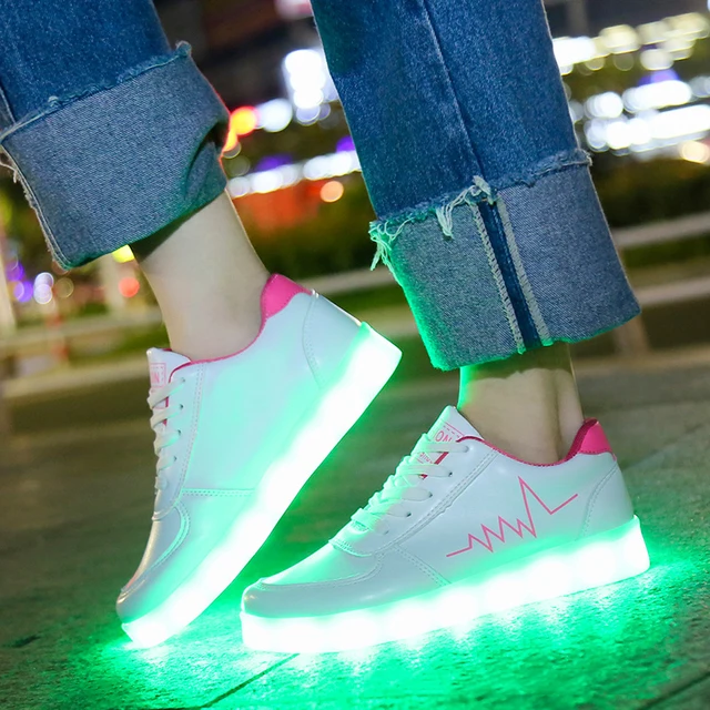 sigaret pen Nauwkeurig Size 30 42 Kids Schoenen Voor Meisjes Jongens Led Schoenen Lichtgevende  Sneakers Licht Up Kinderen Tenis Led Slippers Usb opladen Buty  Led|Sportschoenen| - AliExpress