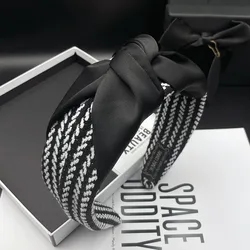 Elegant Vintage - Inspired Knotted Headbands (Black)
