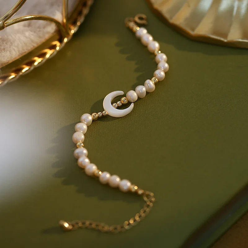 

Minar Delicate Real Freshwater Pearl Beaded Bracelets for Women Mujer White Color Shell Moon Charm Bracelet Daily Accessories