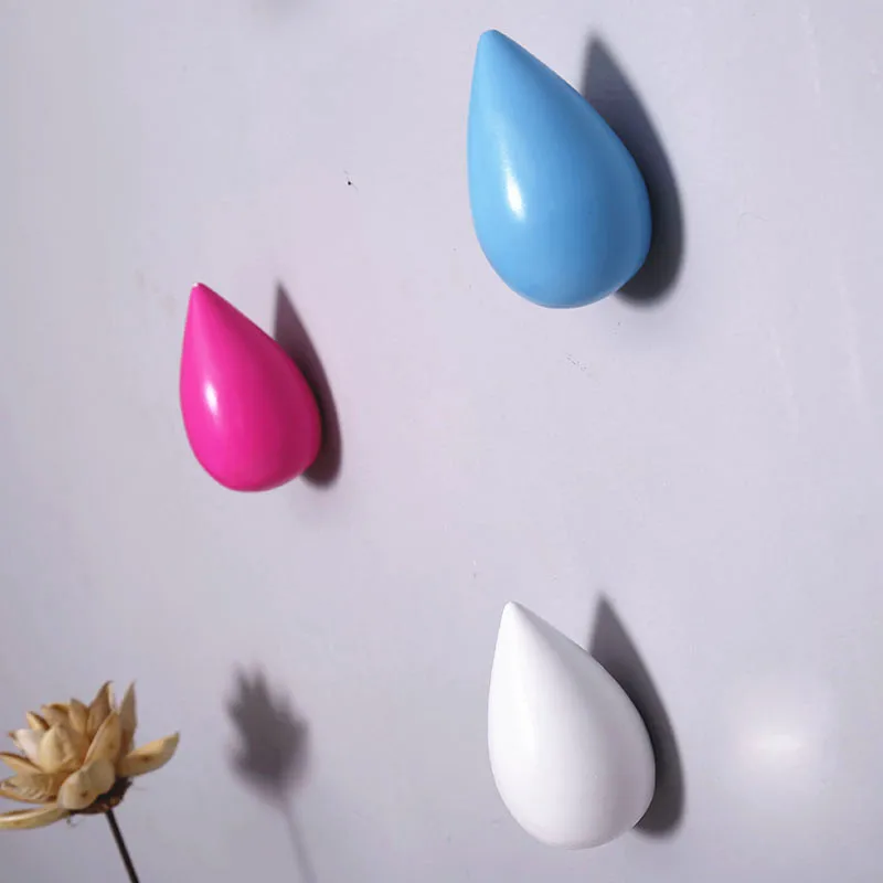 1PC Water Drop Shaped Hook Wood Wall Hanger Door Back Hanger Key Holder Handbag Hat Clothes Wooden Hook Decorative Hooks 2