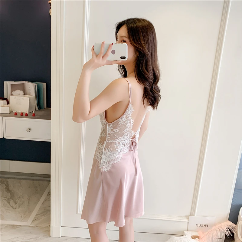 Long sleeve with chest cushion strap sexy two-piece nightdress Ladies embroidered ice silk satin nightgown pajamas