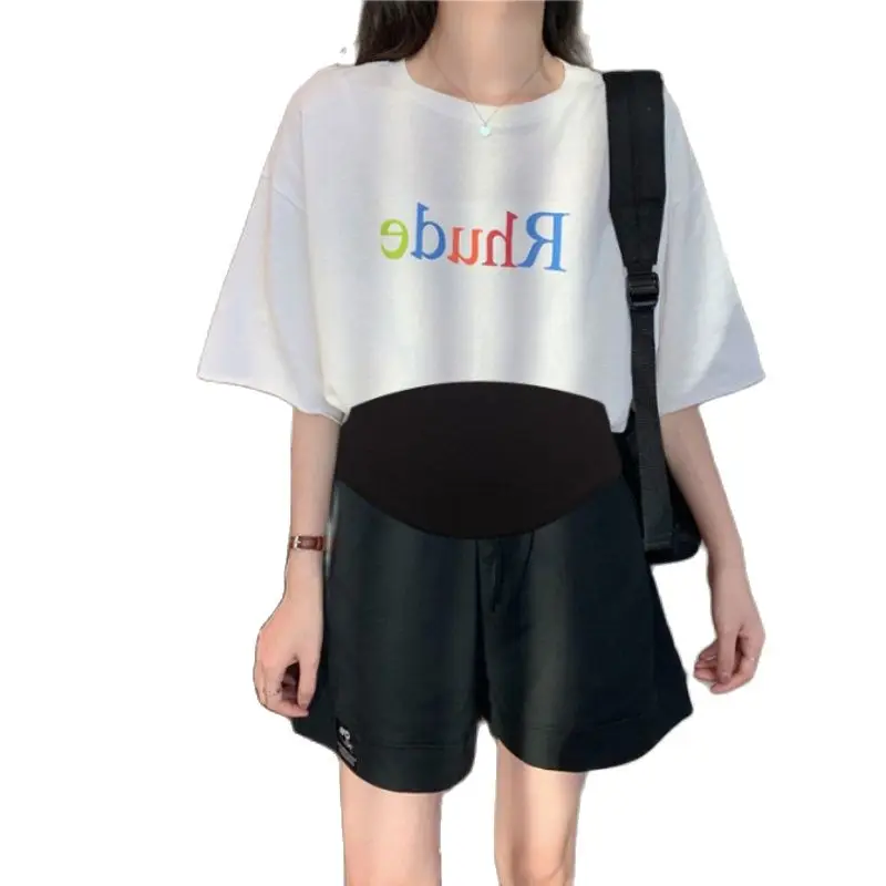 

2024 Summer Pregnant Women Short Pants Plus Size Wide Legs Maternity Boot Cut with Pockets Loose Casual Pregnancy Belly Shorts