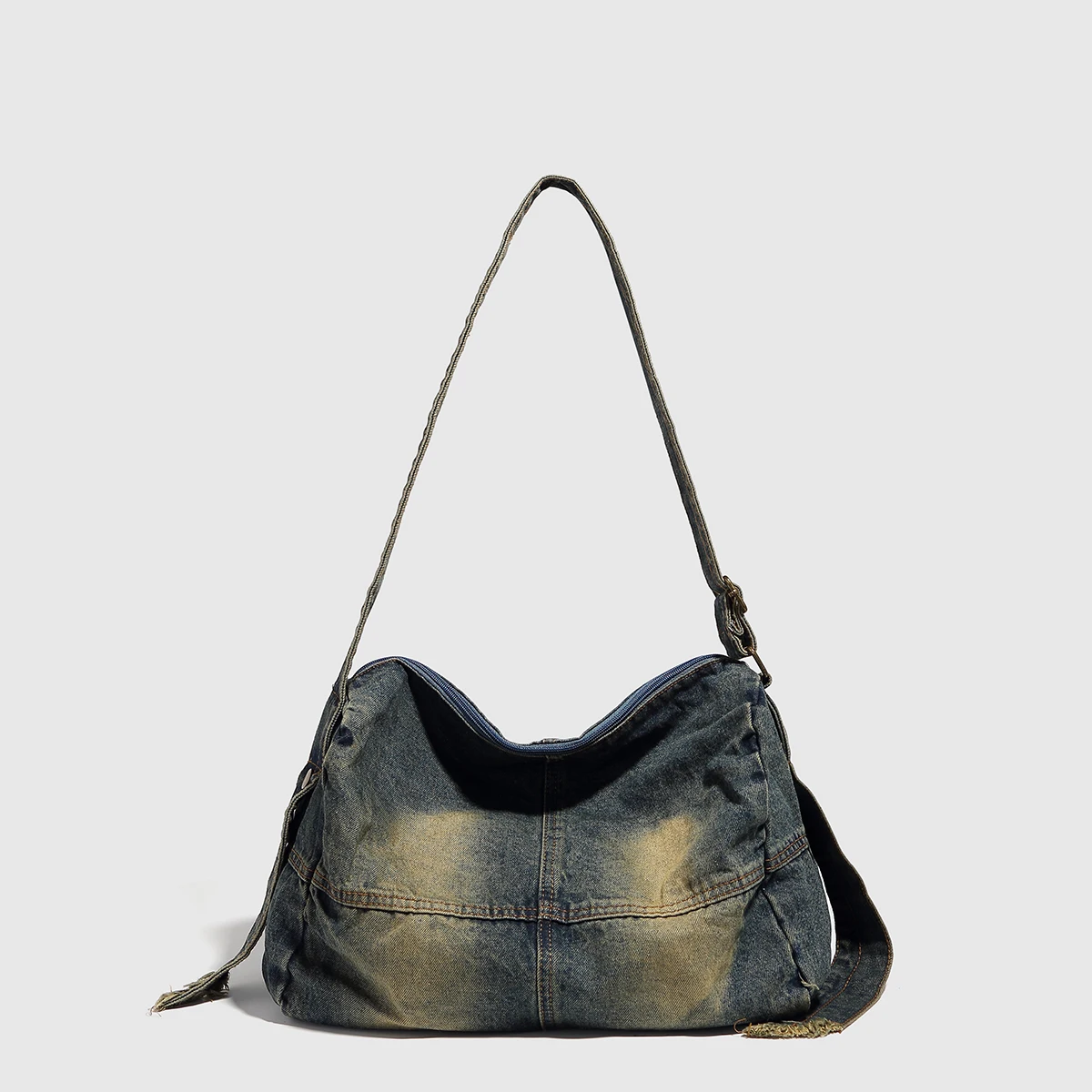 thumbnail image 1 of Bolso de hombro de mezclilla para mujer, bolso de diseñador de lujo, bolso de hombro de gran capacidad, bolso cruzado de patchwork, bolsos de mano y carteras de tendencia 2024, 1 of 5