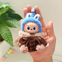 Vêtements de poupée en peluche pour Mini Labubu 4.0, série Love, vêtements de noël, robe classique à grille, ensemble cape 6