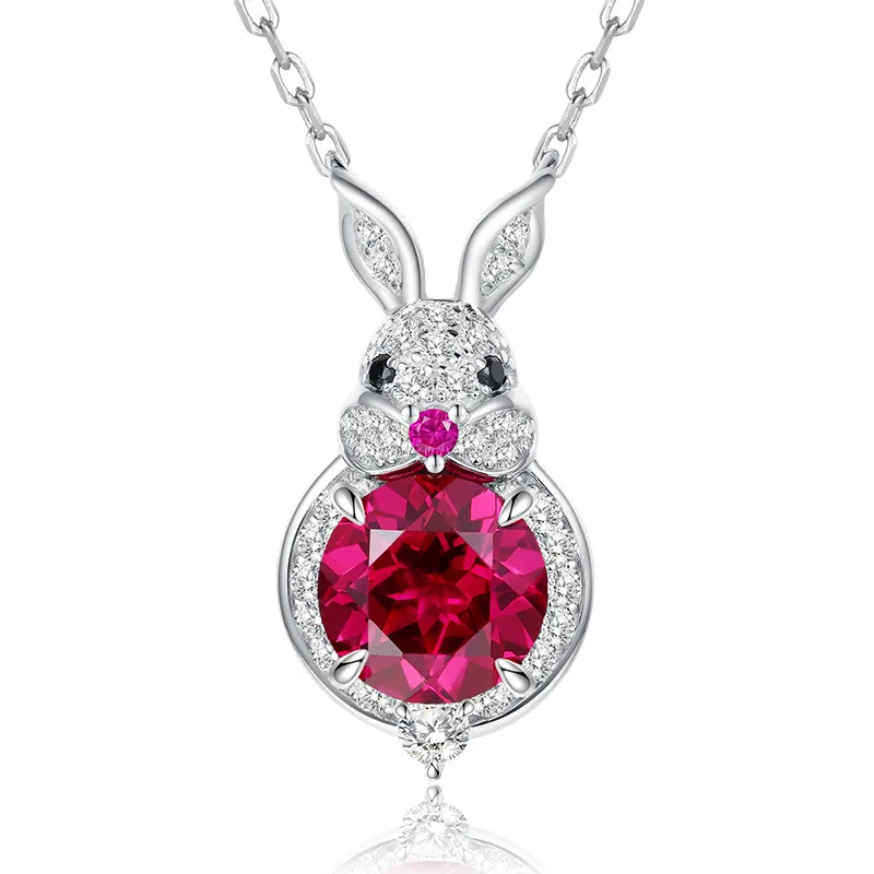 

2023 Seasonal New Original Rabbit Pendant 8.0mm Pigeon Blood Red High Carbon Diamond Full Diamond Necklace Female