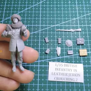 1/35 Resin Model Figure GK，British soldier ,   Unassembled and unpainted kit