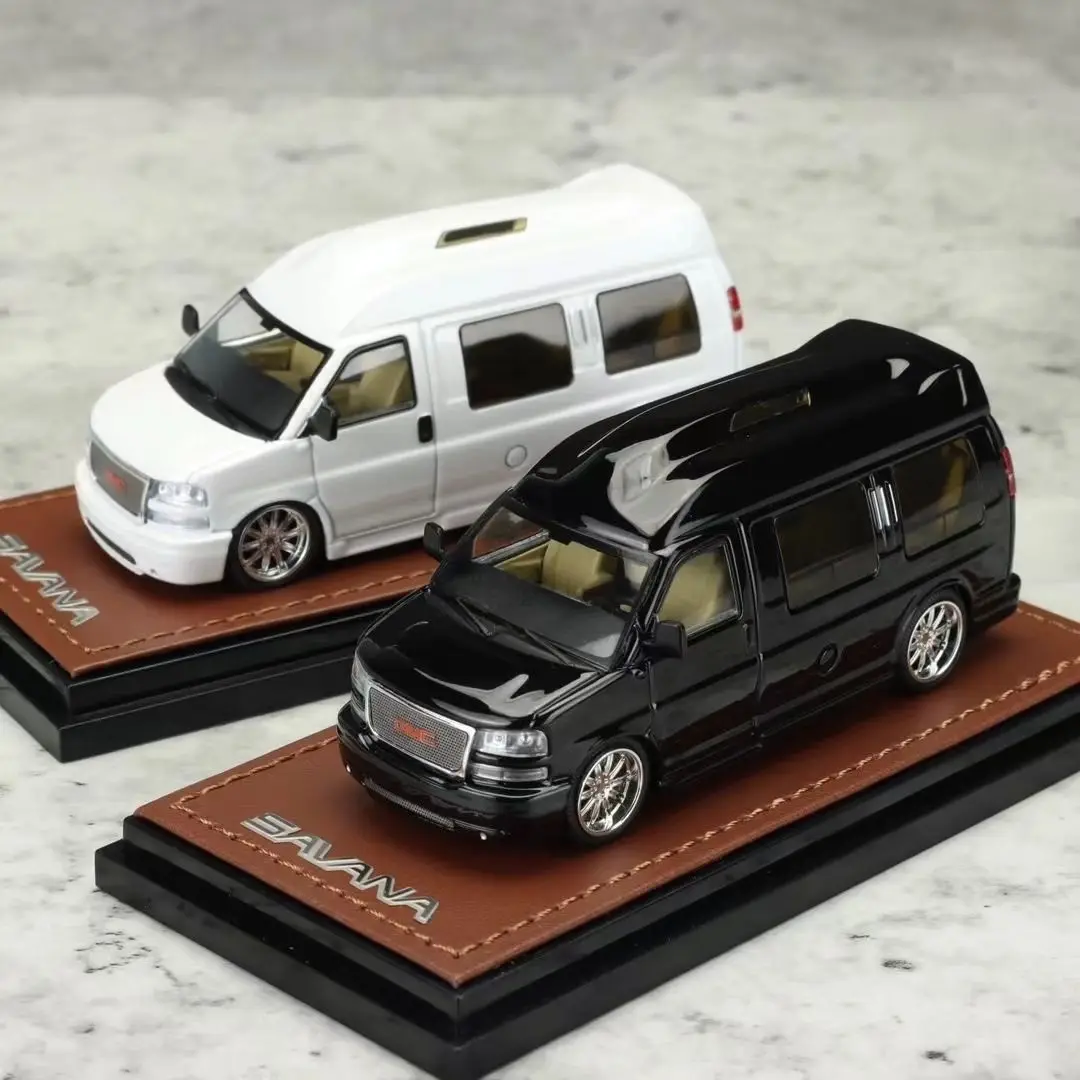 

GOC 1:64 Car GMC SAVA-NA коллекция моделей автомобилей SUV из микросплава