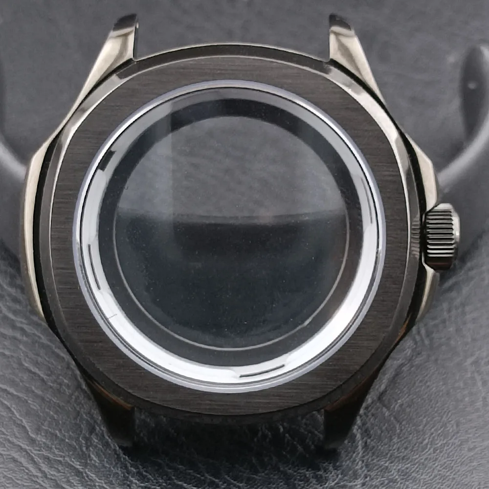 Stainless Steel Watch Case with Sapphire Crystal and 20mm Strap Compatibility