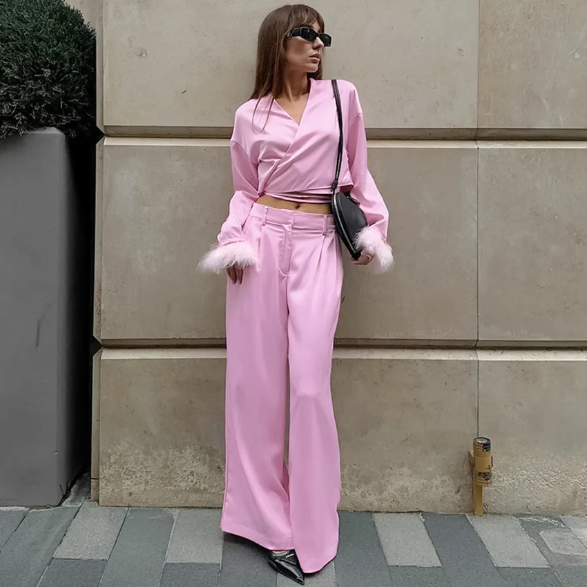 

Women's Feather Sleeves Satin Set, Pink Women's Commuter Two Piece Set, Street Y2K Pants, European and American, Autumn and Wint