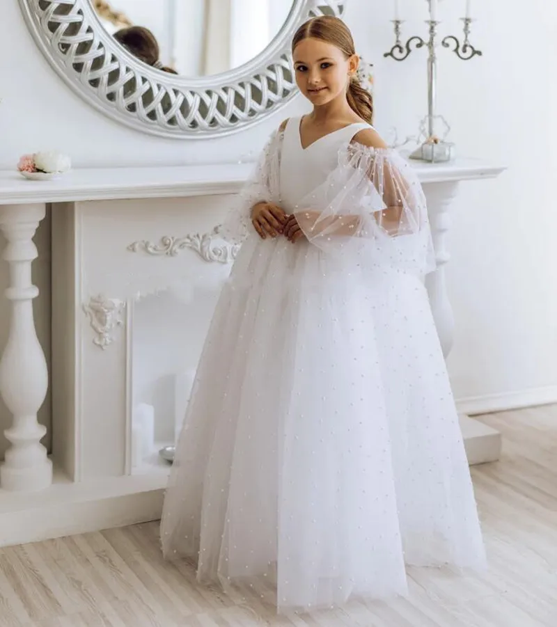 

White Flower Girl Dress Layers Tulle Pearls V Neck Junior Bridesmaid Wedding Gown First Communion Dress for Girls