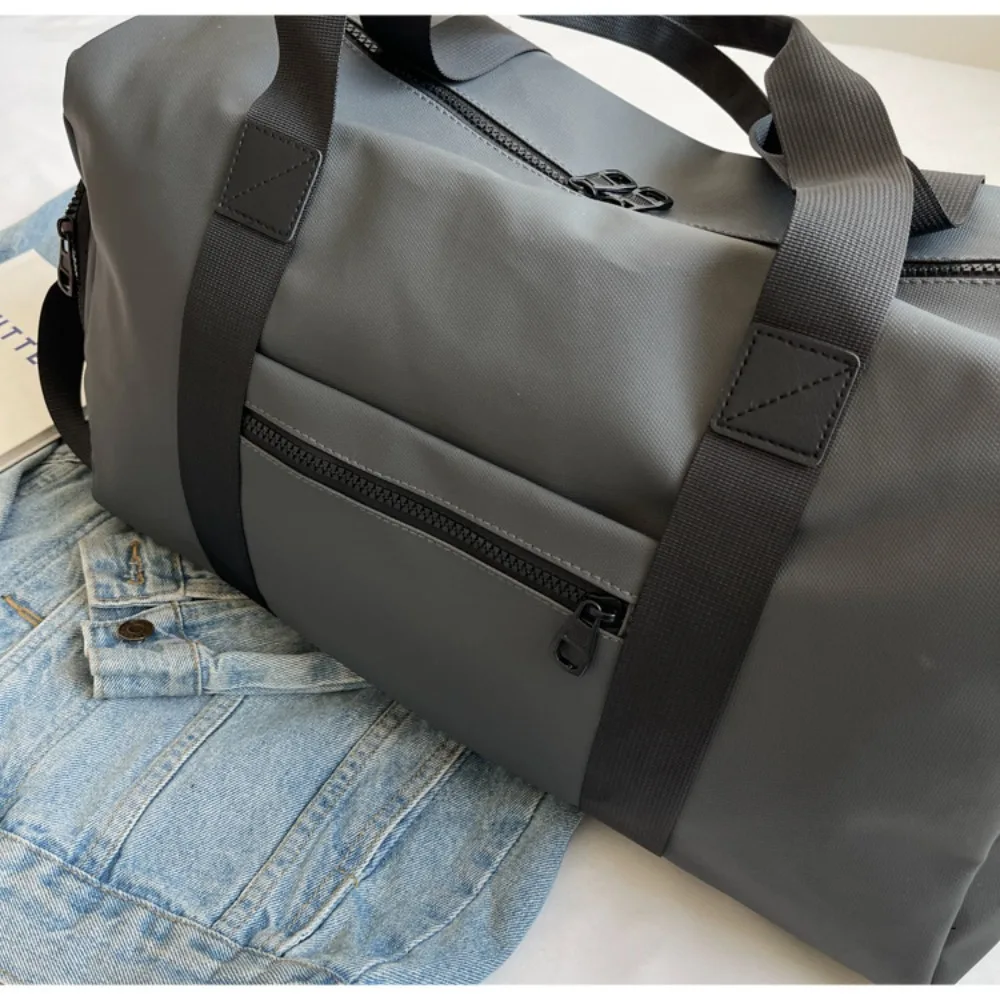 Fashion Travel Bag New Light Weight Large Capacity Shoulder Bag Waterproof Solid Color Sports Fitness Bag