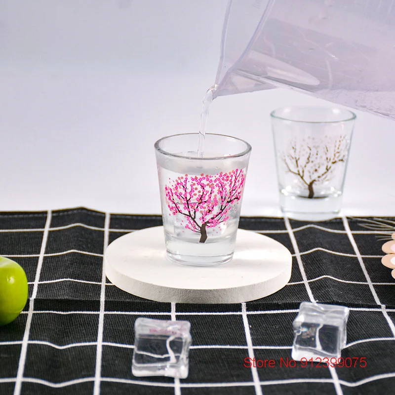 4 Pcs Lot Cold Discoloration Cherry Blossom Cup Magical Barware Wineglass Color Changing Mini Whisky Glass XO Vodka Shot Glasses