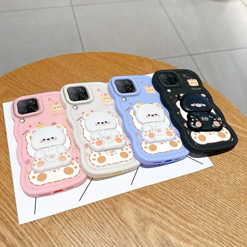 Wavy Silicone Phone Case with Naughty Cat Bracket Design