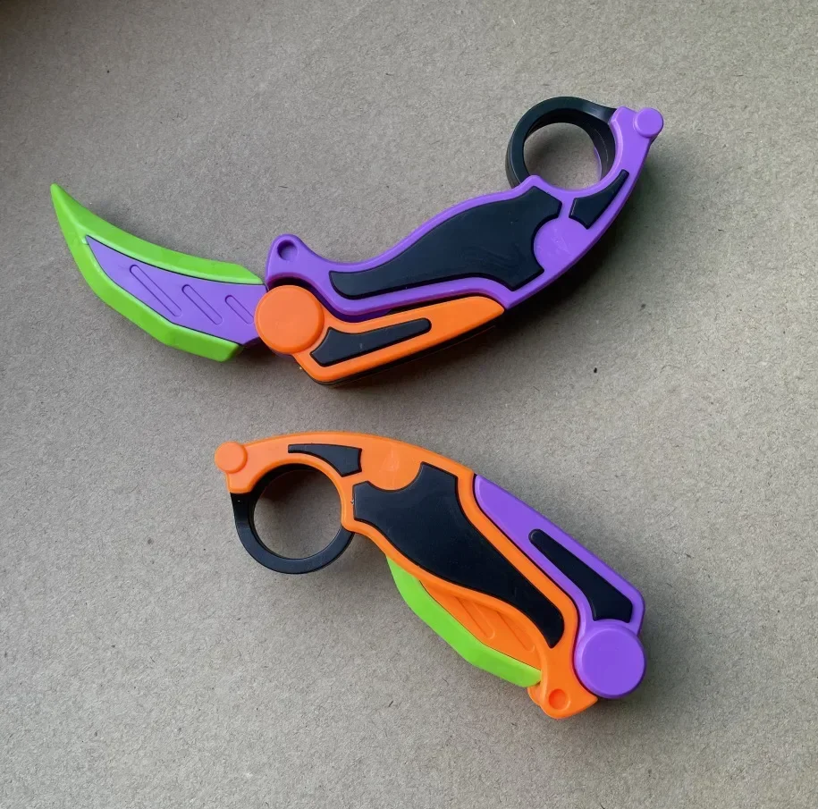 3D Carrot Gravitys Knife Decompression Toys Children Decompressions Push Card Small Toy 3D Printing Plastic Butterfly Claw Knife 4