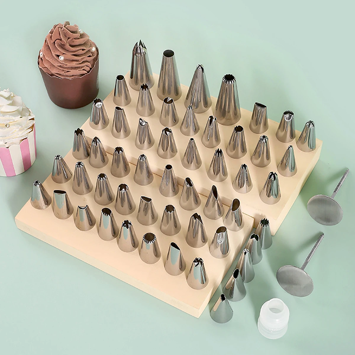 52 Styles Stainless Steel Decorative Pastry Nozzle Cake Decoration Set Box Decoration Nail Conversion Connector Baking Nozzles