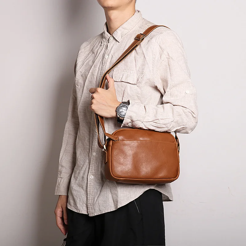 

Fashionable and minimalist leather men's bag, men's cowhide literary small shoulder bag, diagonal cross small square bag