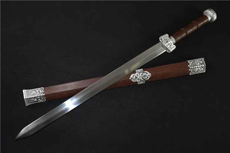 

78cm Real sword made of medieval steel hand forged 1.2kg Chinese King's Sword Cold weapon self-defense knife katana