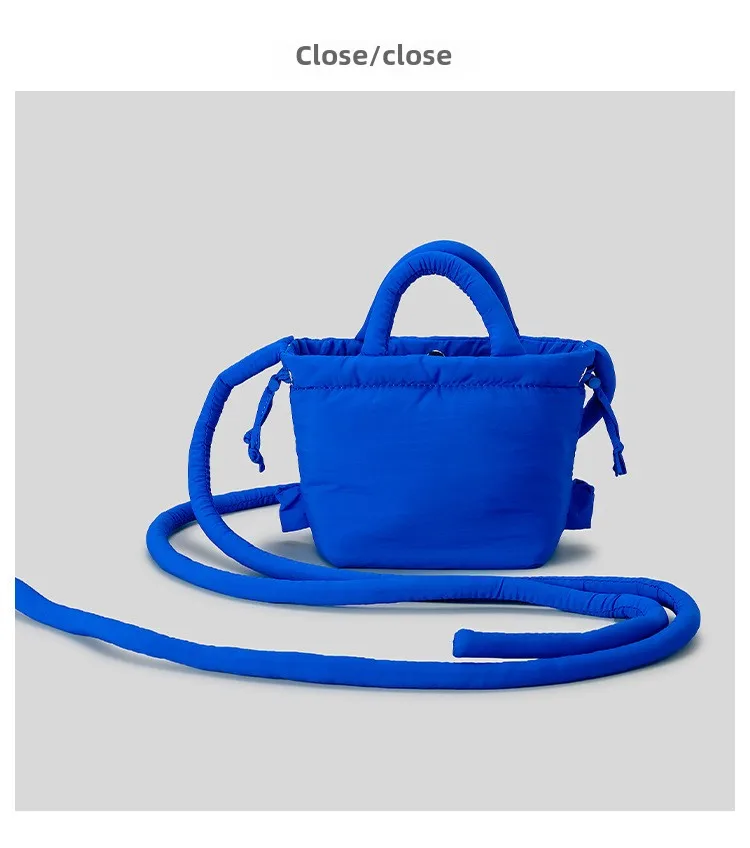 Personalisierte modische Umhängetasche, Nischendesign, neue, mit Baumwolle gefüllte Nylon-Umhängetasche für Damen, weiche und leichte, plissierte Seil-Kleinhandtasche_voghion.com