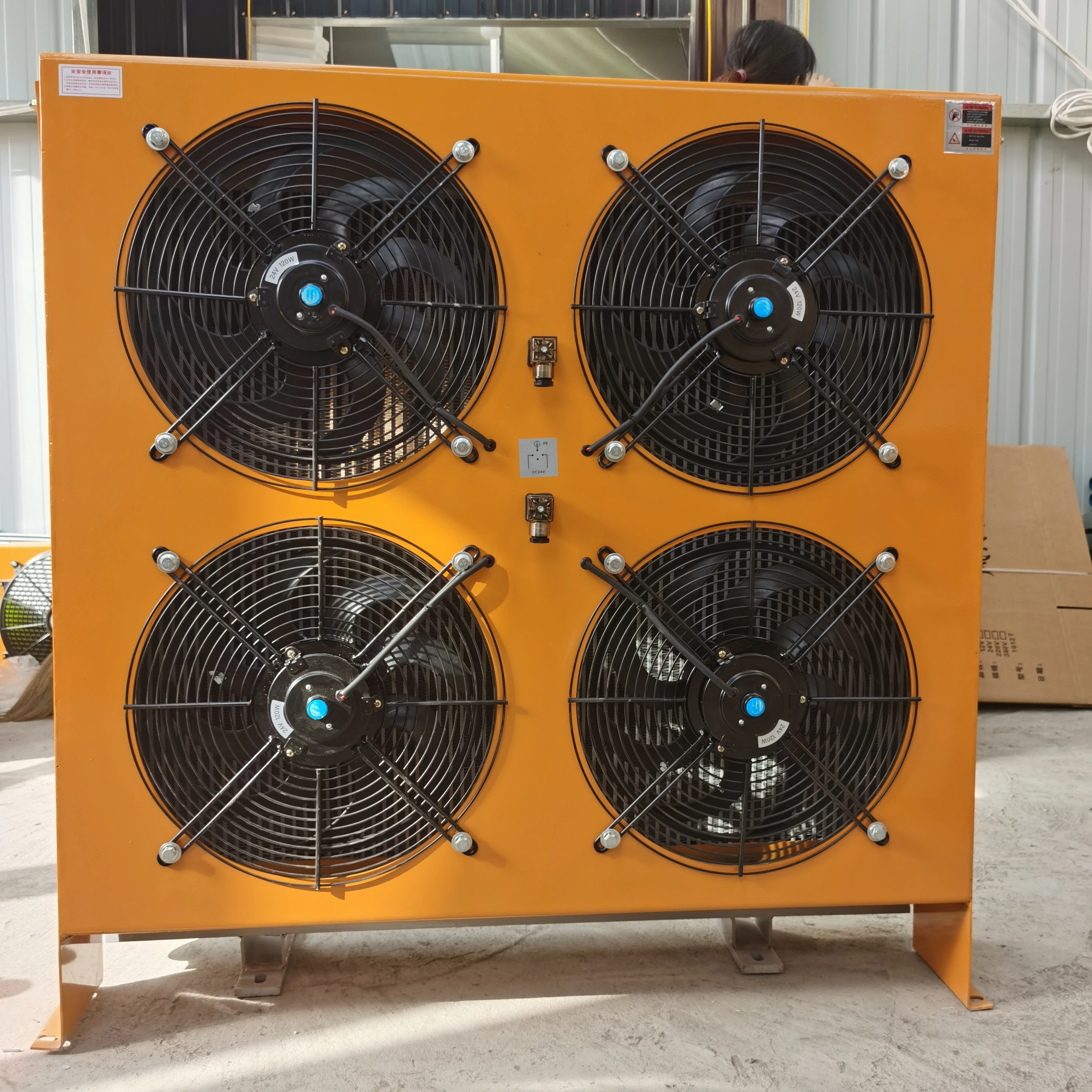 AGCO Radiator High-Capacity Cooling Unit | AG-ACW0397130 main image 1