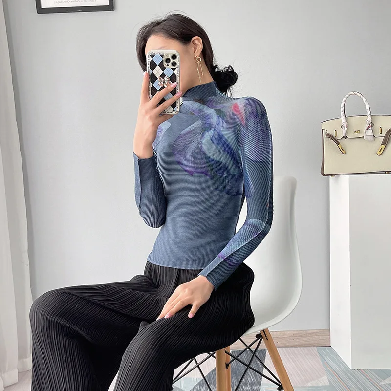 

Miyake pleated autumn new bottoming shirt ladies Japanese simple commuter turtleneck top T-shirt fashion