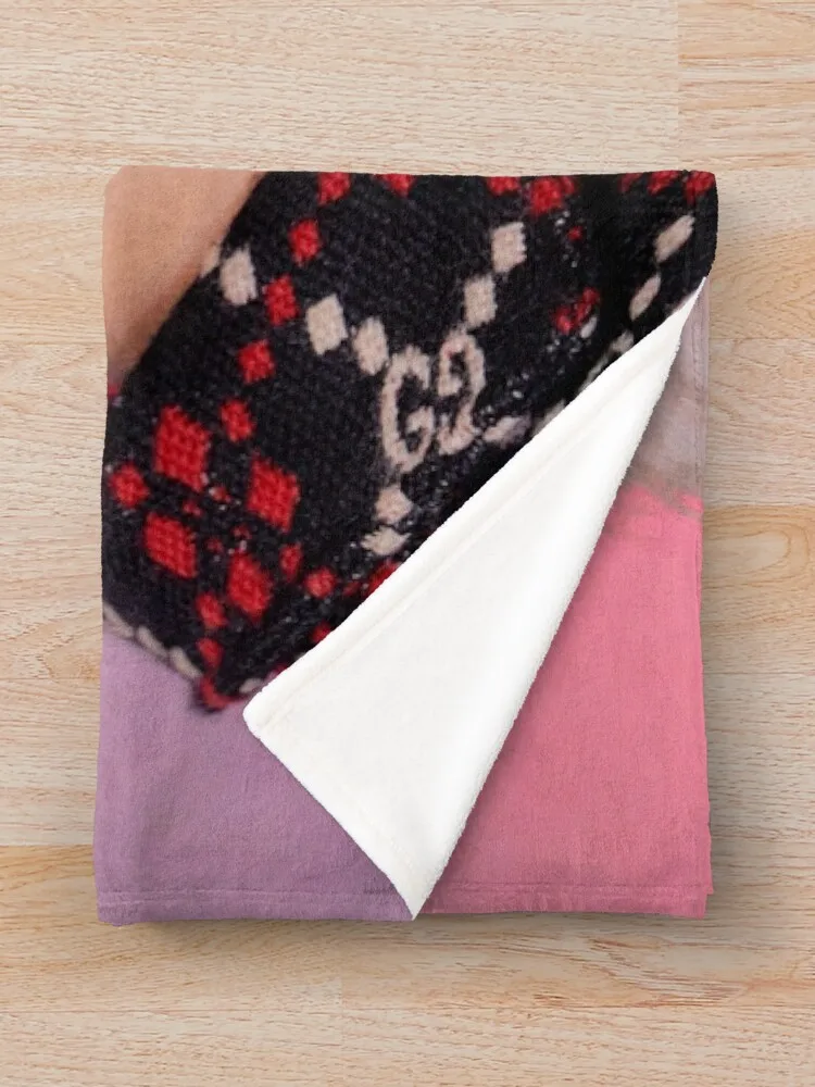 RM ������ ���, ������ �ܿ� ħ�� ���