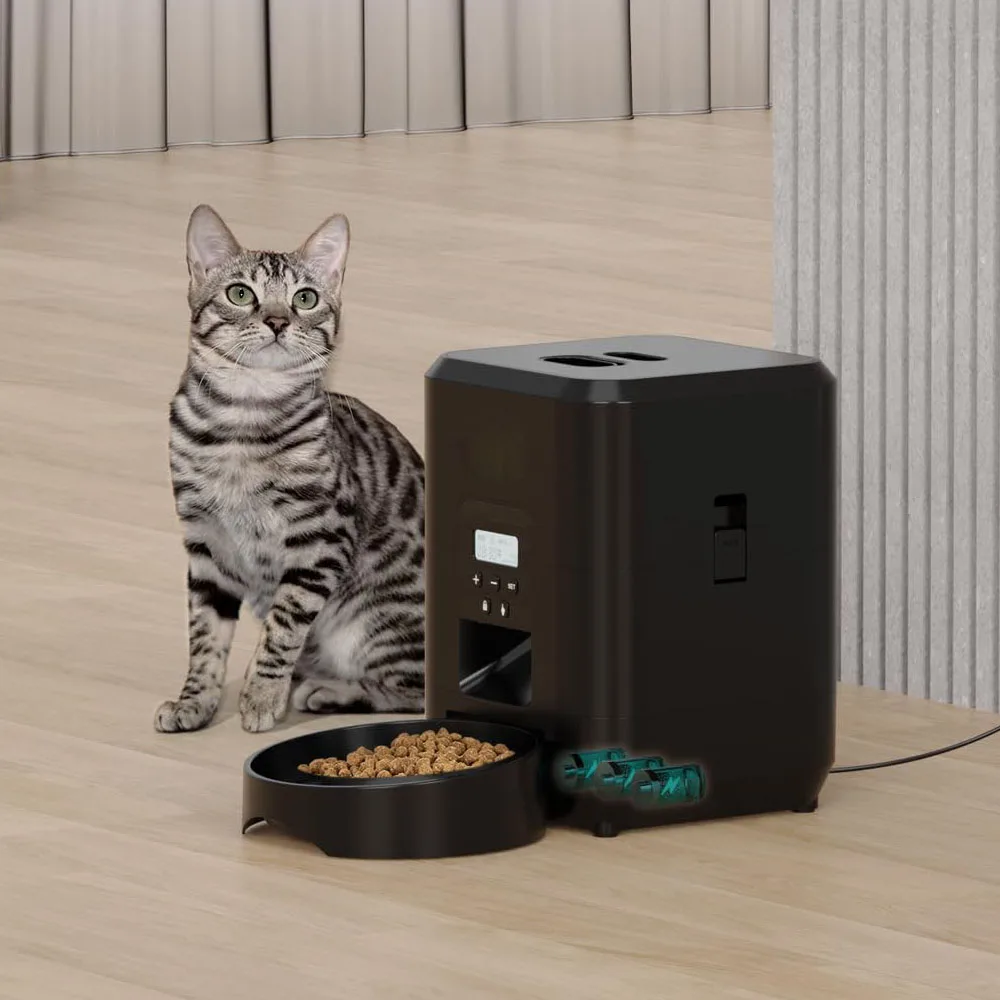 Smart Pet Feeder with 2L Capacity for Efficient and Balanced Feeding