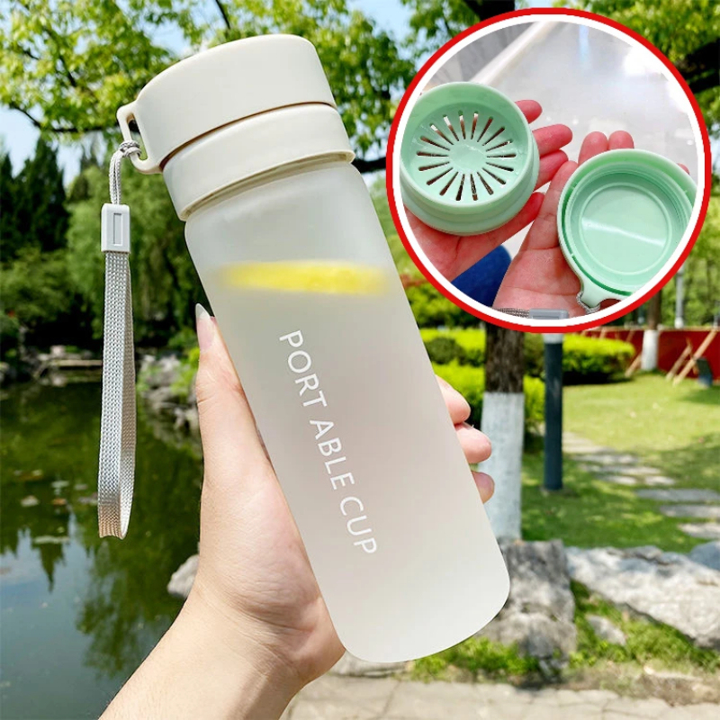 600/800ml Water Bottle Leak Proof  with Lifting Rope Filter Plastic Sports Water Bottle High Quality Summer Cold Water Bottle