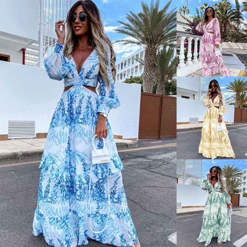 Vestidos de longitud completa con cuello alto y abertura Tormenta