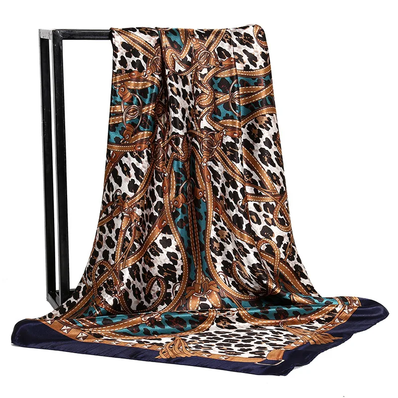 

Fashion The Four Seasons Hijab Luxury Brand Satin Finish Scarves Popular Design 90X90CM Kerchief New Print Warm Women Silk Scarf