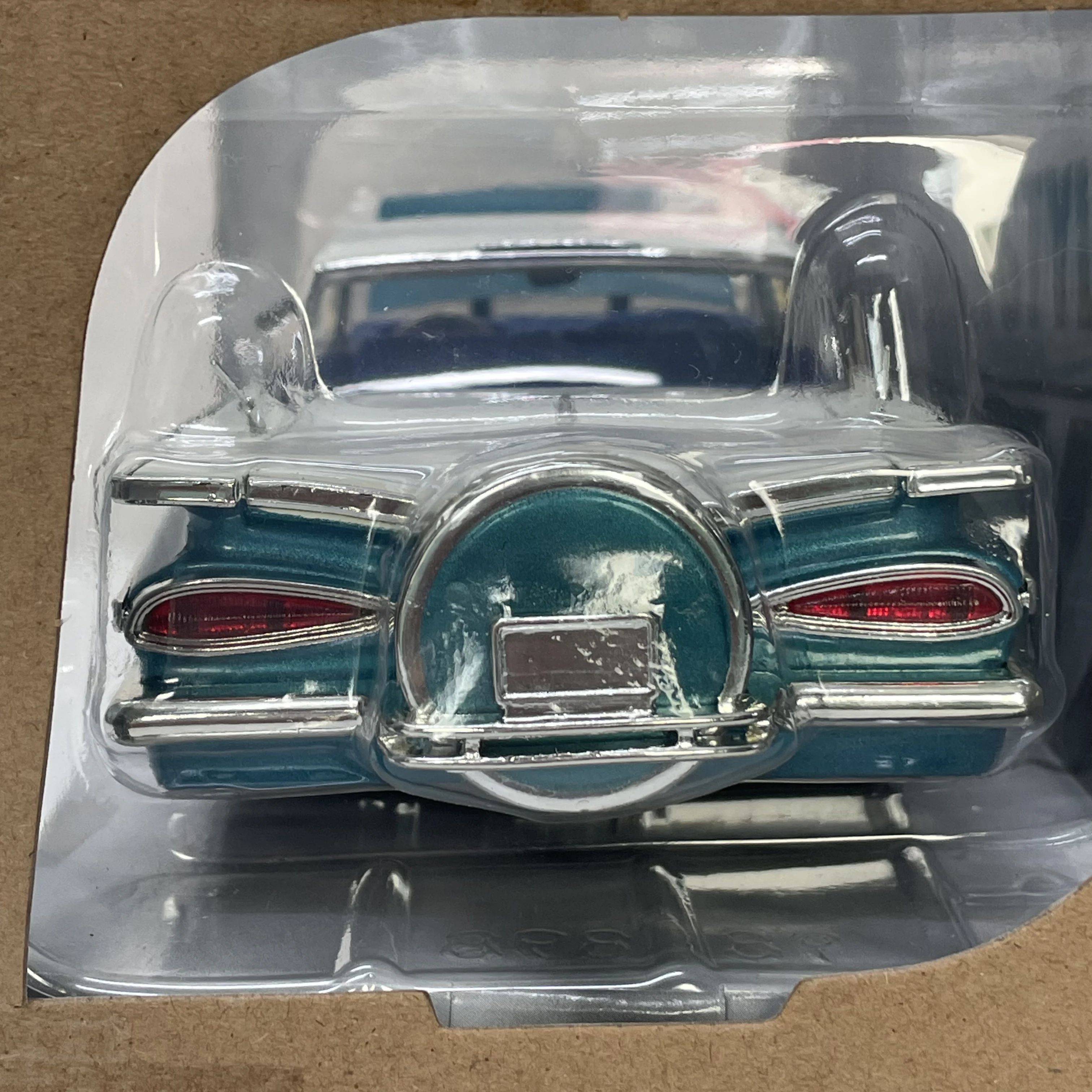 Static Die Casting 1:24 Scale Simulation Chevy Impala Alloy Coupe Collection Memorial Car Model