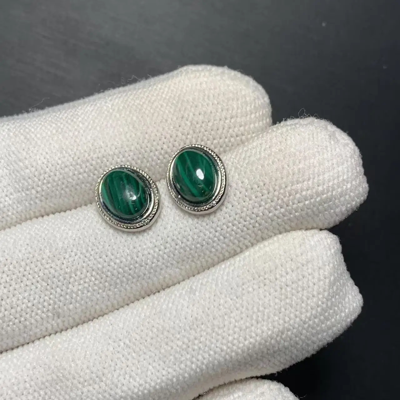 7MM Natural Malachite Stud Earrings For Women stainless steel Vintage Femme Gift Prevent Allergy Fine Jewelry Stone