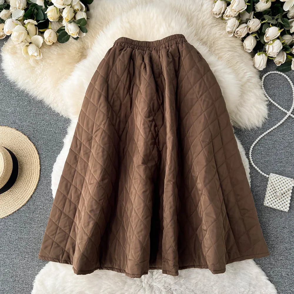 

2022 New Autumn Winter Women High Waist Slim Long Skirt High Quality Fashion Argyle Thicken Umbrella Skirt