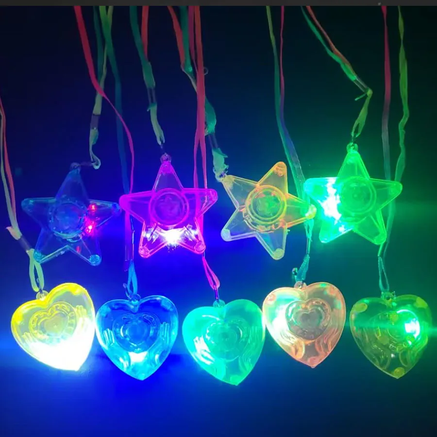 10/20/30/50 pcs Star Heart LED Light Up Necklace Pendants Flashing Glow Luminous Necklace Girls Led Flashing Necklace Party
