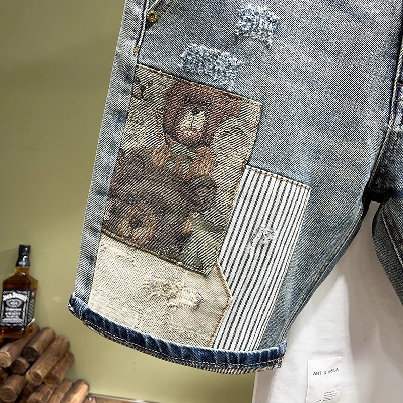 Personalized bear splicing patch Slim straight Heavy embroidery gangster handsome destruction of men's shorts men's models