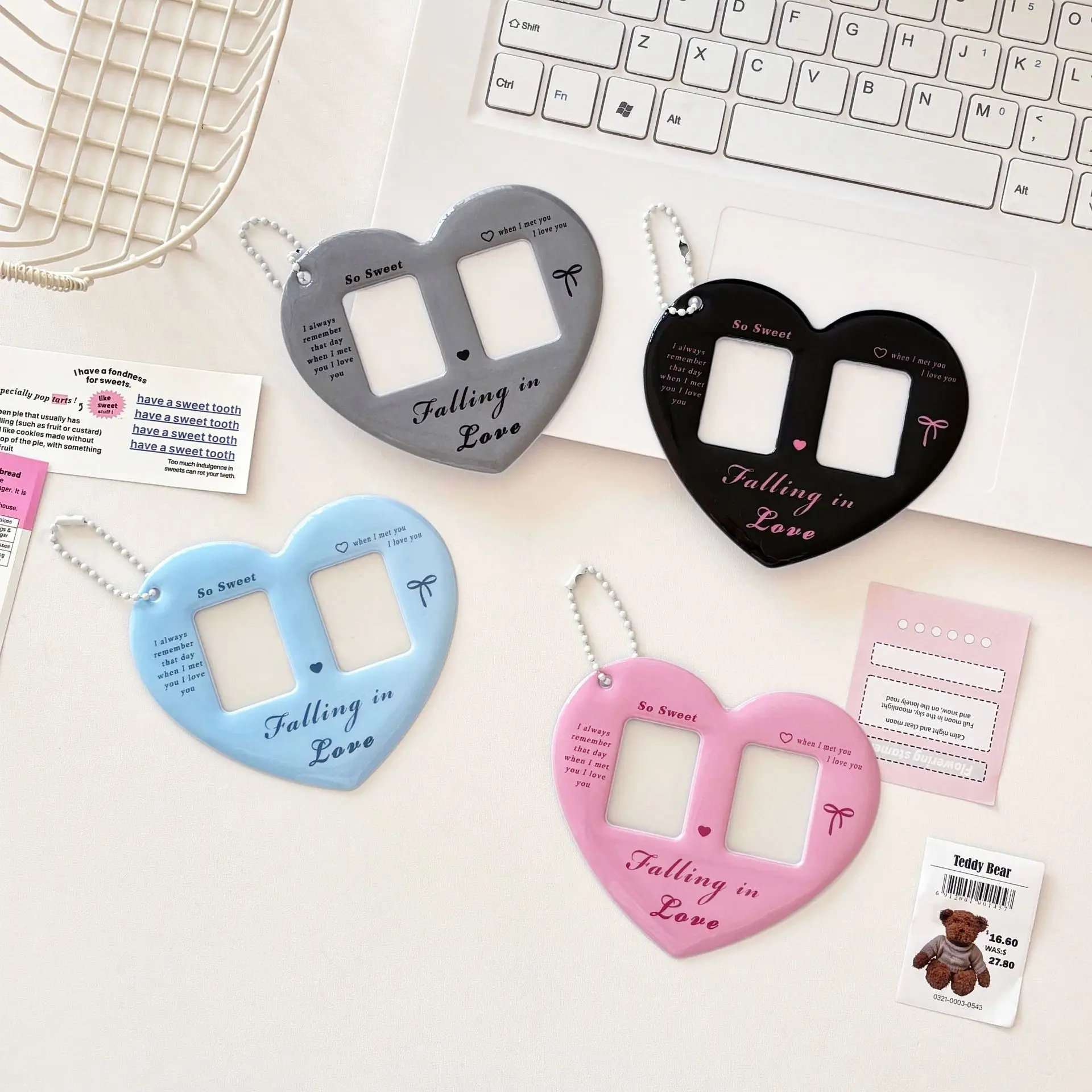 Cute double heart love 1 inch photo CP card sleeve double lattice heart card sleeve key chain pendant 2