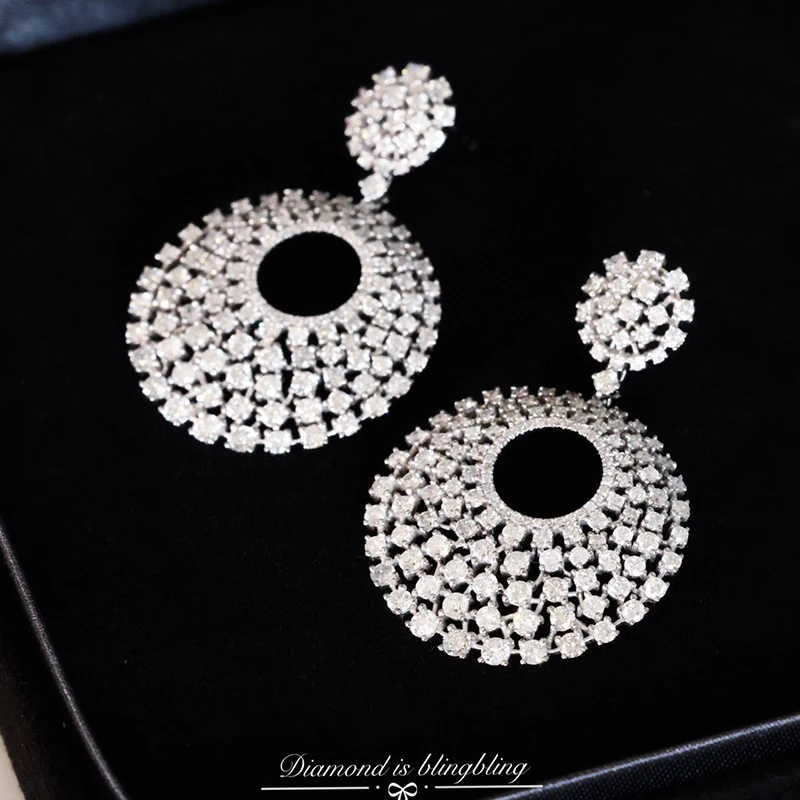 Рисунок 2 - Серьги KUGG из белого золота 18 карат