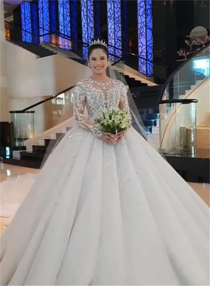 

Beadings Appliques Ball Gown Wedding Dresses Custom Made Sheer Long Sleeves Beads Ruched Train Bridal