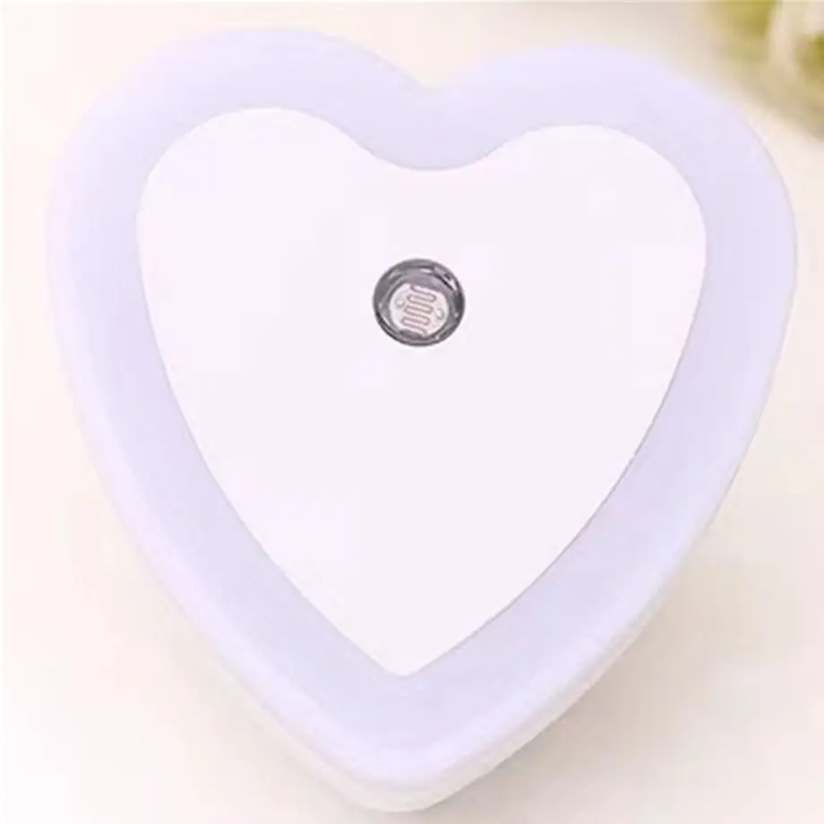 Energy-Efficient Smart LED Nightlight with Dusk-to-Dawn Sensor for Bedrooms, Bathrooms, and Hallways