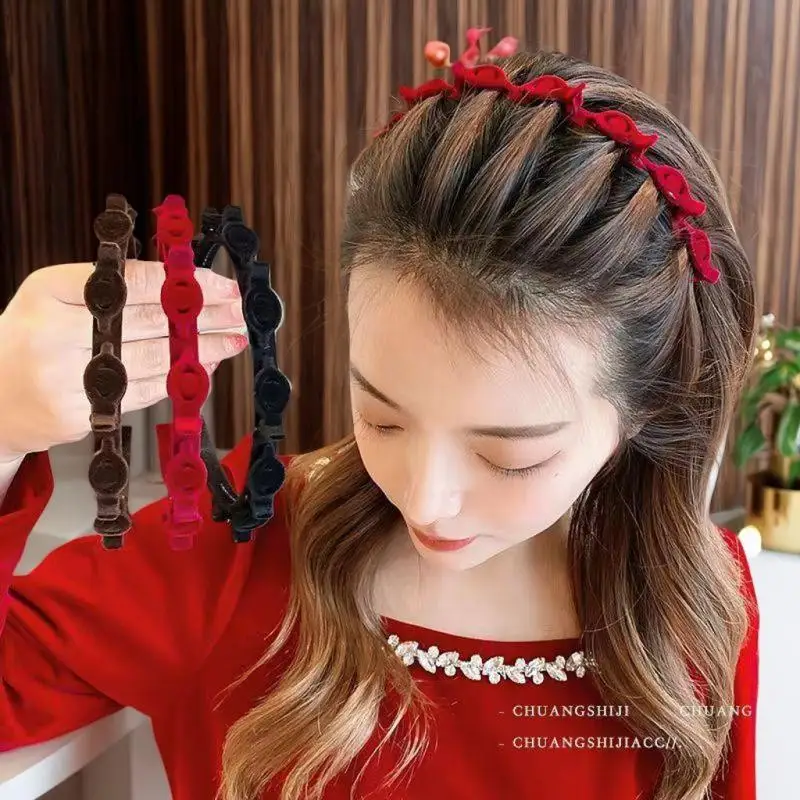 Elegant Braided Hair Decor with Non-Slip Clip and Double-Band Design