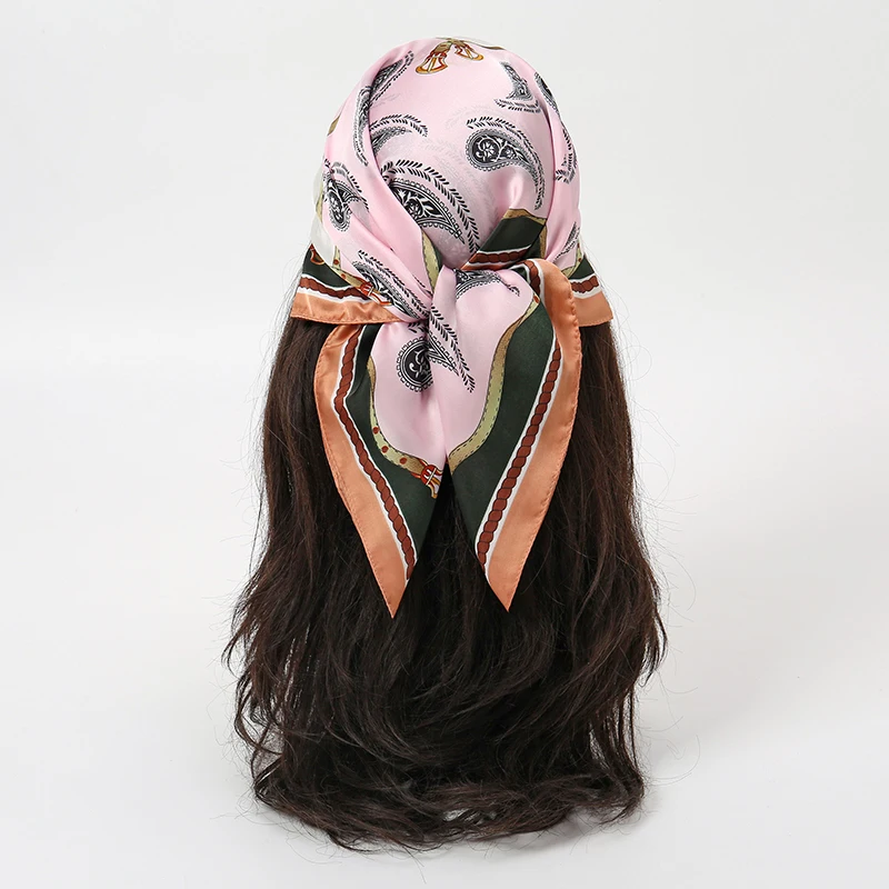 70x70cm Seidenschal für Frauen Floral Bedruckter Quadratischer Schal Muslimischer Hijab Büro Damen Halstuch Haarbandana Geschenk Schalldämpfer Foulard – Detail 6