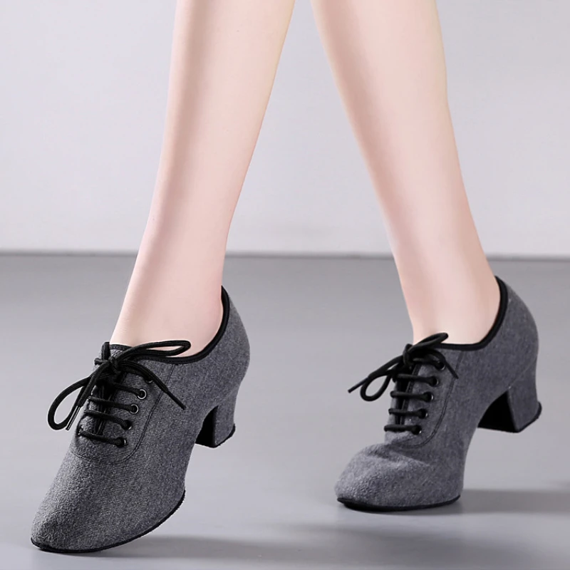 

XIHAHA Fashion Women Dance Shoes Ballroom Latin Dance Shoes Lady Modern Tango Shoes for Boy Girl Dance Sneaker Jazz Shoes Heeled